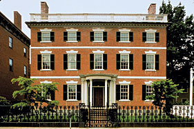 "rooms with green upholstery tended to be more important than those with blue." Since green was associated with "Venus, felicity and pleasure...it was often chosen for best beds." Fig. 5: Gardner-Pingree House, Salem (Peabody Essex Museum) The Peabody Essex Museum's Gardner-Pingree House, built for wealthy merchant John Gardner Jr. and his wife Sarah in 1804, remains the finest surviving example of the many Federal style houses built in Salem between 1793 and 1825. Its success is due to the genius of its designer, Samuel McIntire, whose innate sense of proportion and attention to decorative detail make him one of the most celebrated architects of the early Republic. The house showcases some of the most outstanding examples of McIntires woodcarving, including the Corinthian capitals on the semicircular portico and the neoclassical ornaments on the mantels, doorframes, and furniture of the magnificent double parlor.