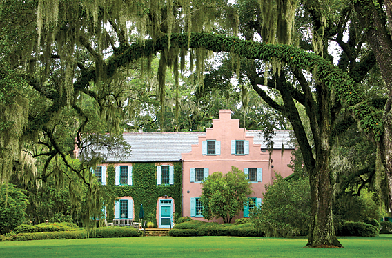 Fig. 2: The main house at Medway Plantation was constructed in circa 1704. Medway was a prosperous rice plantation located north of Charleston. HCF holds a protective easement on the building and approximately eighty acres around the house complex. This easement protects accessory buildings around the main house, including a carriage house, slave cabin, smokehouse, schoolhouse, and stables, as well as formal gardens. Photograph by the author.