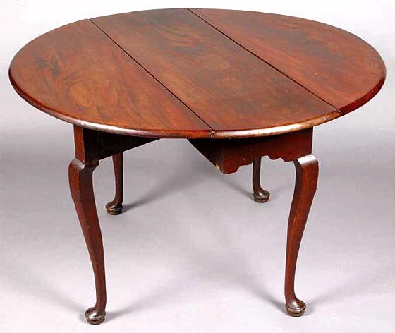 Queen Anne Mahogany Drop Leaf Dining Table