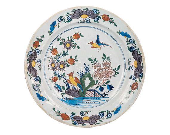 English Delft Charger London Lambeth