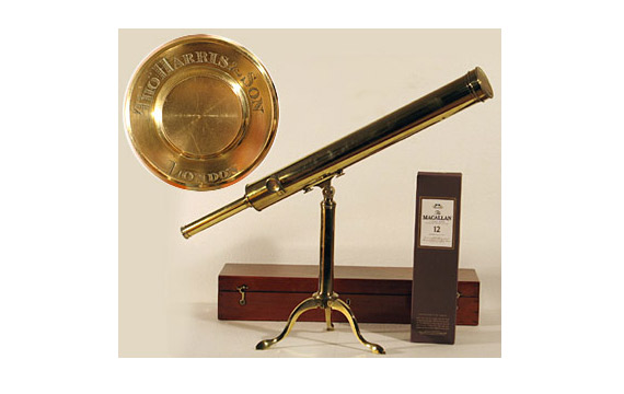 Good quality small desk-top telescope by Thomas Harris & Son, London