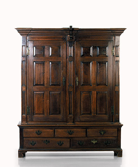 Walnut Kas