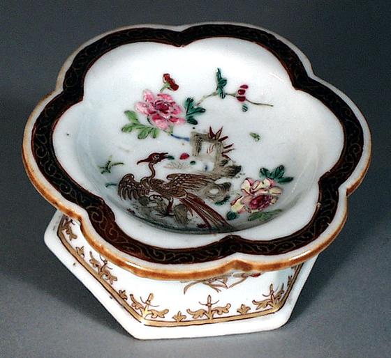 Chinese Export Porcelain Famille Rose Salt