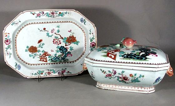 Chinese Export Tureen, Cover And Stand
