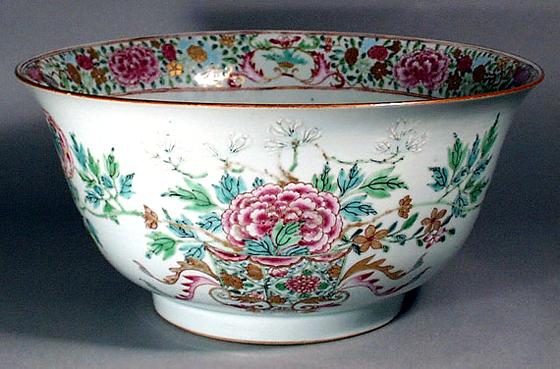 Chinese Export Famille Rose Jardiniere