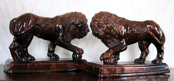 Pair of English North Country Treacle-Glazed Lions