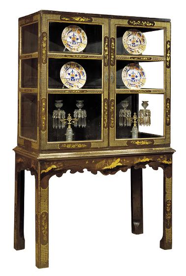 Chinoiserie Decorated Japanned Vitrine Cabinet