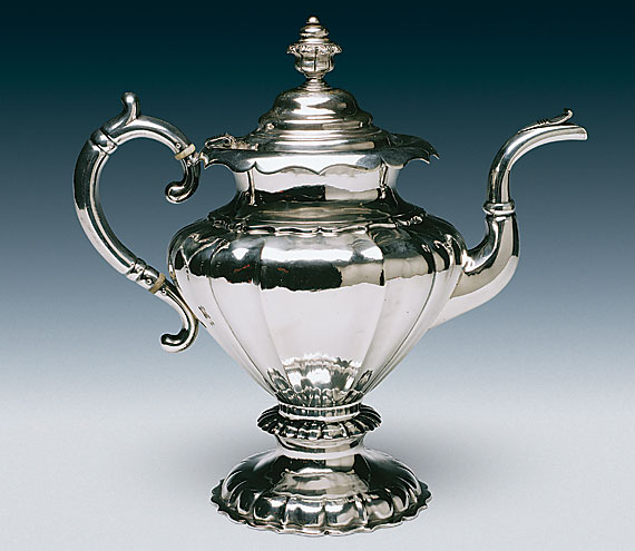 A Coffee Pot of Southern Interest