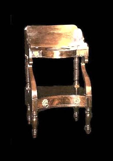 19th Century Classical Mahogany Washstand