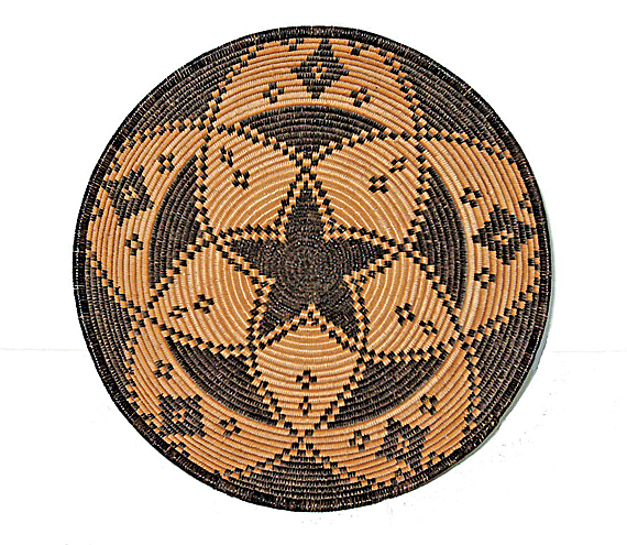 Yavapai Tray with Radiating Star Design