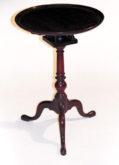 Mahogany Queen Anne Candlestand