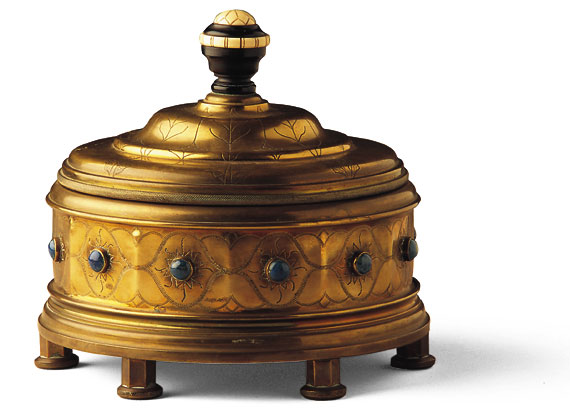 Covered Sweets Dish